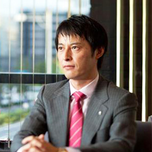 寺田誠 海外部門2000年入社